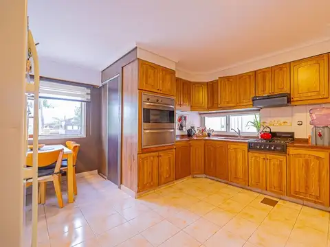 Departamento en Venta con 2 cocheras