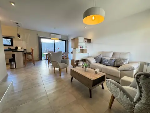 DUPLEX 3 DOR PRADOS DE MANANTIALES