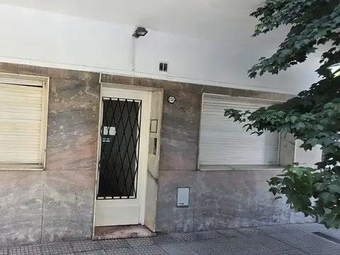 Depto Tipo Casa en Alquiler en Villa Urquiza, $ 900.000