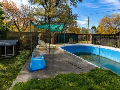 Casa en Venta con 1 cochera