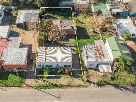 Vivienda Más Apto, Dos Terrenos Sup 736 m².