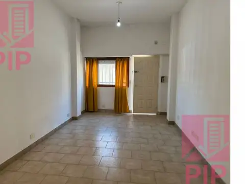 Depto Tipo Casa en Venta de 2 ambientes