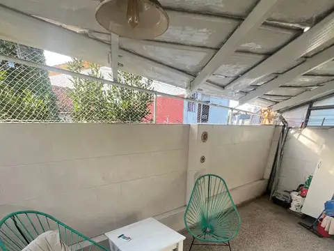 Departamento tipo casa en venta en Villa Real