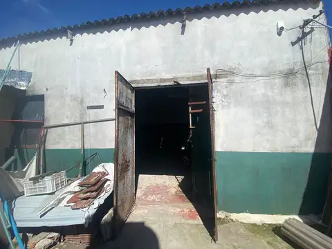 Galpon en Alquiler en Lanus Oeste, $ 700.000