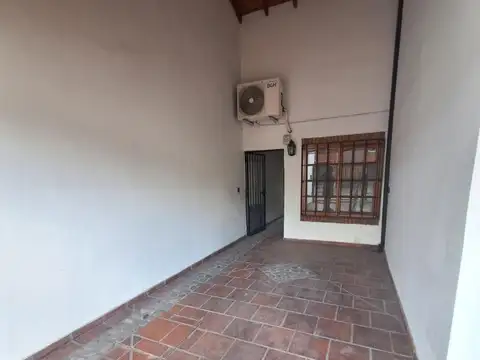 Casa en Venta en Quilmes, USD 260.000