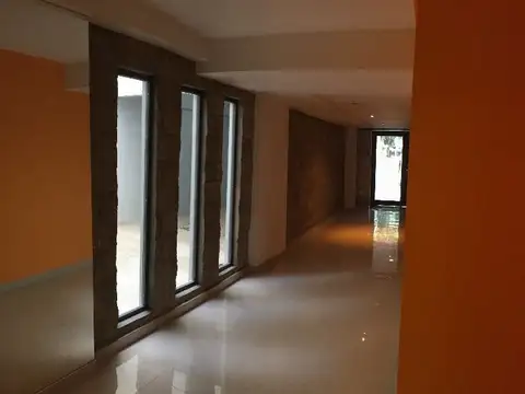 Av Lope De Vega 1400, Piso 1