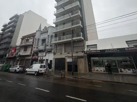 Avenida Rivadavia 8800, Piso 2