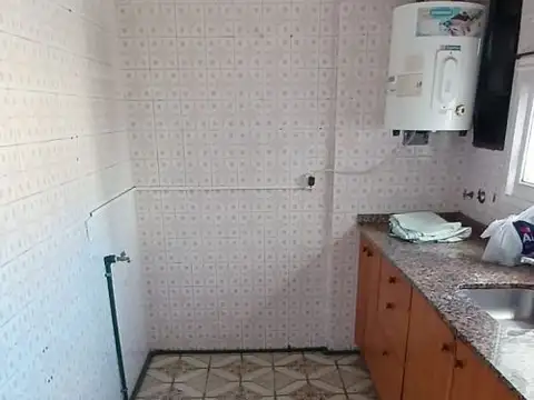 Departamento en Alquiler en Lanus Este, $ 500.000