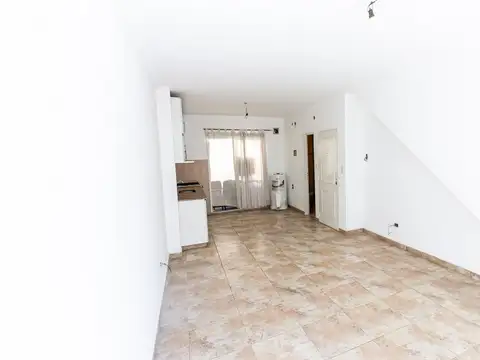 Depto Tipo Casa en Venta de 3 dormitorios