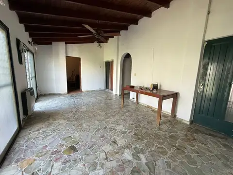 Maipú 2400