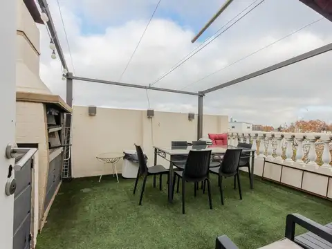 PH VENTA 4 AMBIENTES FLORES TERRAZA Y COCHERA