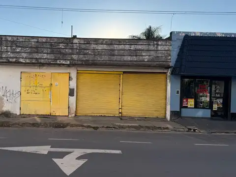 DEPOSITO A RESTAURAR EN VENTA SOBRE CALLE COLON