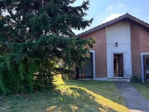 Venta casa Valeria del Mar 300 metros del Mar