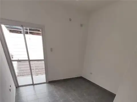 Departamento en Alquiler en Villa San Martín, $ 380.000