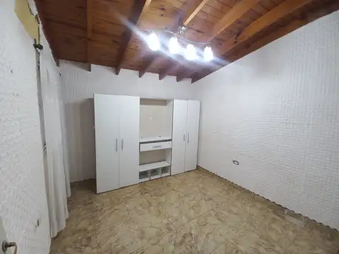 Departamento en Alquiler en Villa Luzuriaga, $ 550.000