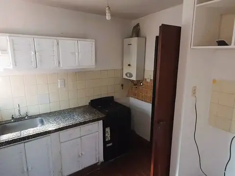 Departamento en Alquiler en Barrio Intersindical, $ 550.000