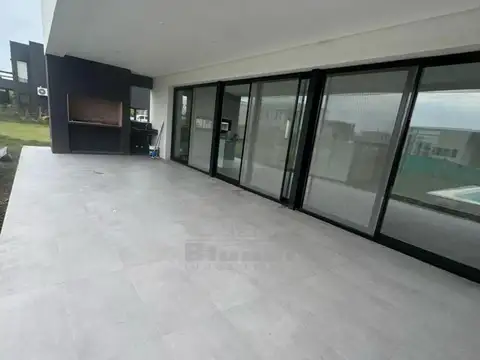 VILA MARINA 2 DIQUE LUJAN TIGRE 78