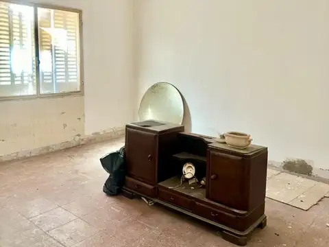 VENTA DE CASA 4 AMBIENTES CON JARDÍN EN SAN MIGUEL