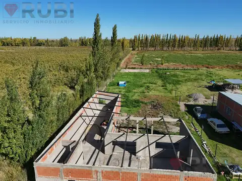 CASA EN VENTA EN FERNÁNDEZ ORO, RIO NEGRO