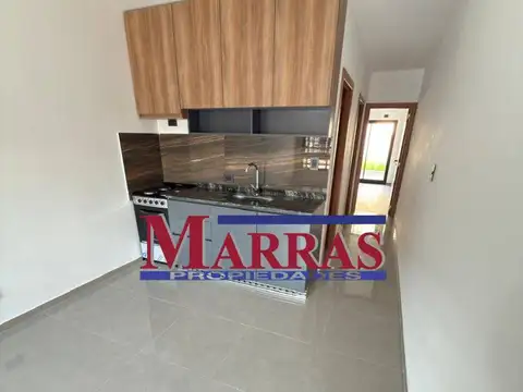Departamento en Alquiler en Lomas del Mirador, $ 720.000