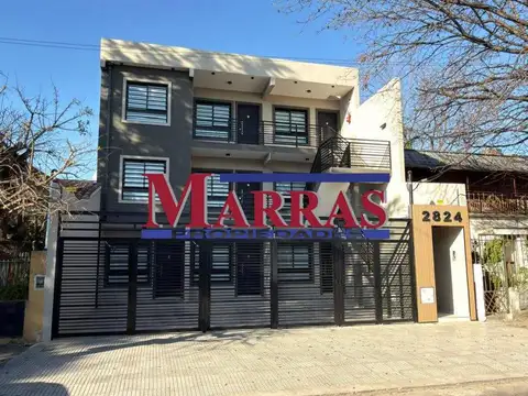 2 AMBIENTES Y MEDIOA ESTRENAR CON ENTRADA DE AUTO Y FONDO
