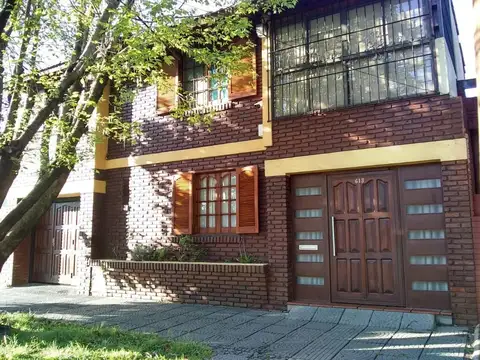 PH tipo casa 4 ambientes