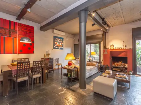Casa en Venta con 1 cochera