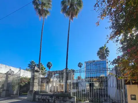 9 de julio 300, Piso 0