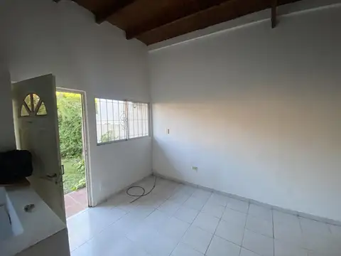 Casa en Venta en City Bell, USD 65.000