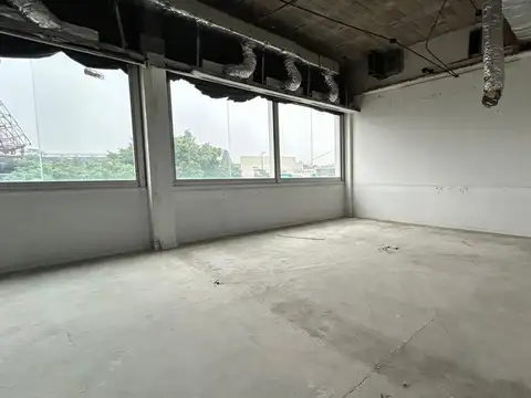 Alquiler oficina en Saavedra 2do piso(1500 m2)