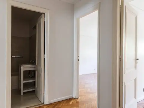 Departamento 4 ambientes con 3 baños