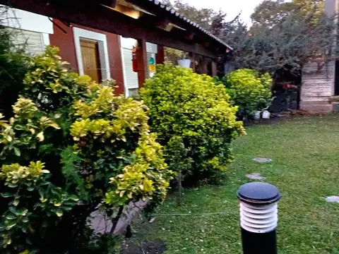Alquiler casa amoblada en Barrio Los Robles del Monarca La Lonja Pilar