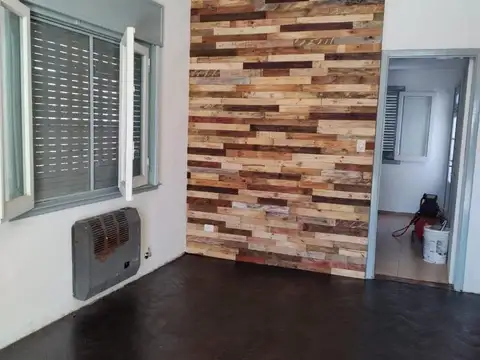 Depto Tipo Casa en Alquiler de 3 ambientes