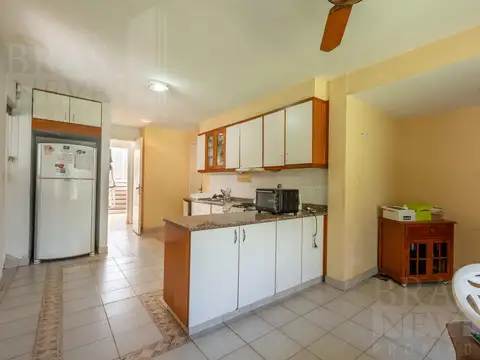 523m2 de lote   Ideal para reciclar