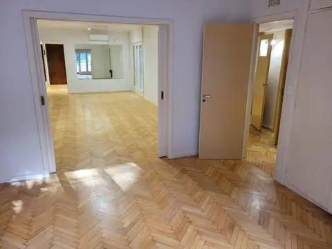 Departamento en Alquiler de 4 ambientes