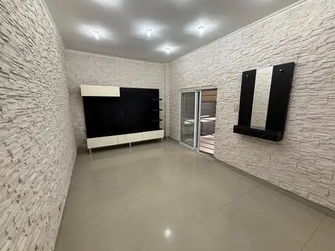 Depto Tipo Casa en Alquiler en General San Martin, $ 1.200.000