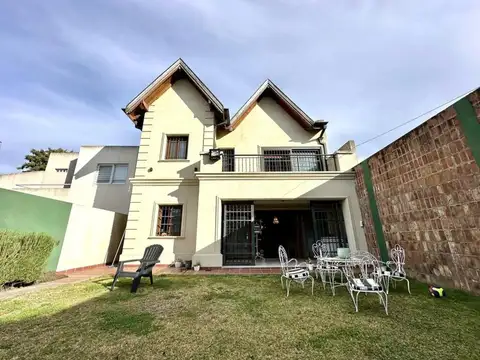 Casa en Venta de 4 dormitorios