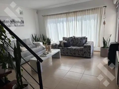 Casa en Alquiler de 2 dormitorios