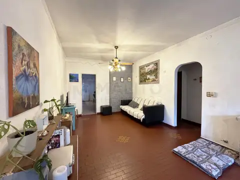 Casa en Venta en Parque Avellaneda, USD 220.000