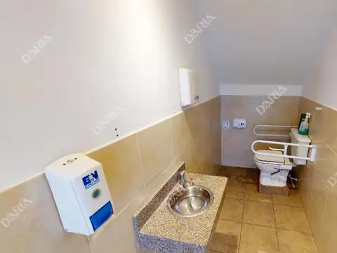 Av. Santa Fe al 1800