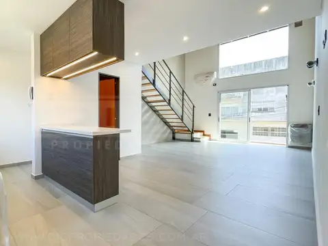 Casa 2 ambientes con 1 baño