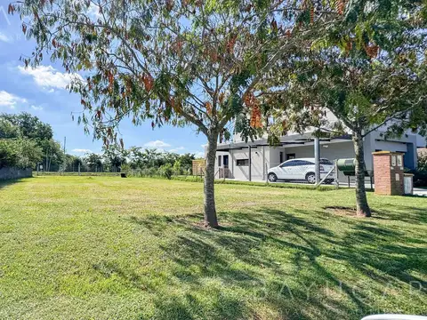 Lote Perimetral - Venta en Barrio Santa Guadalupe - OPORTUNIDAD INVERSION