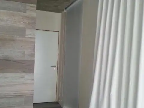 Casa 7 ambientes con 2 baños