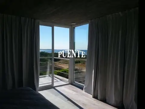 Casa en Alquiler Temporal con 1 cochera