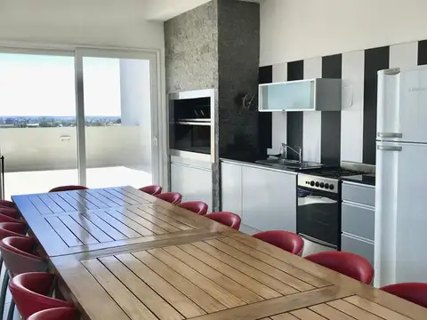 Departamento 4 ambientes con 3 baños