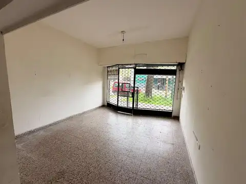 Local en Venta en San Antonio de Padua, USD 90.000