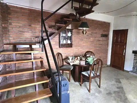 Depto Tipo Casa 3 ambientes con 1 baño