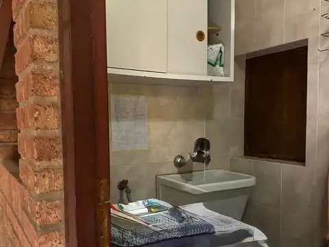 VENTA CASA 1 DORMITORIO ZONA CENTRO