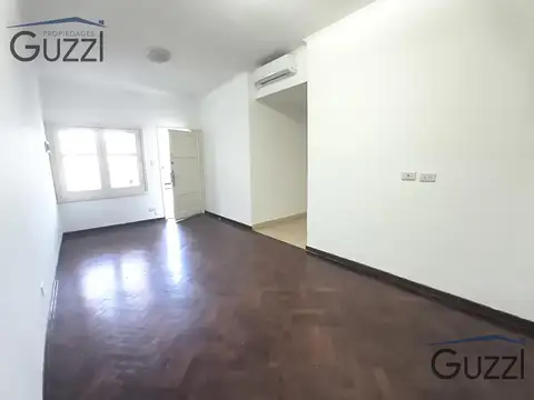 Casa en Alquiler en Villa Adelina, $ 1.300.000