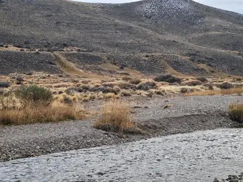 Estancia 3400 ha - Ñorquinco - Rio Negro